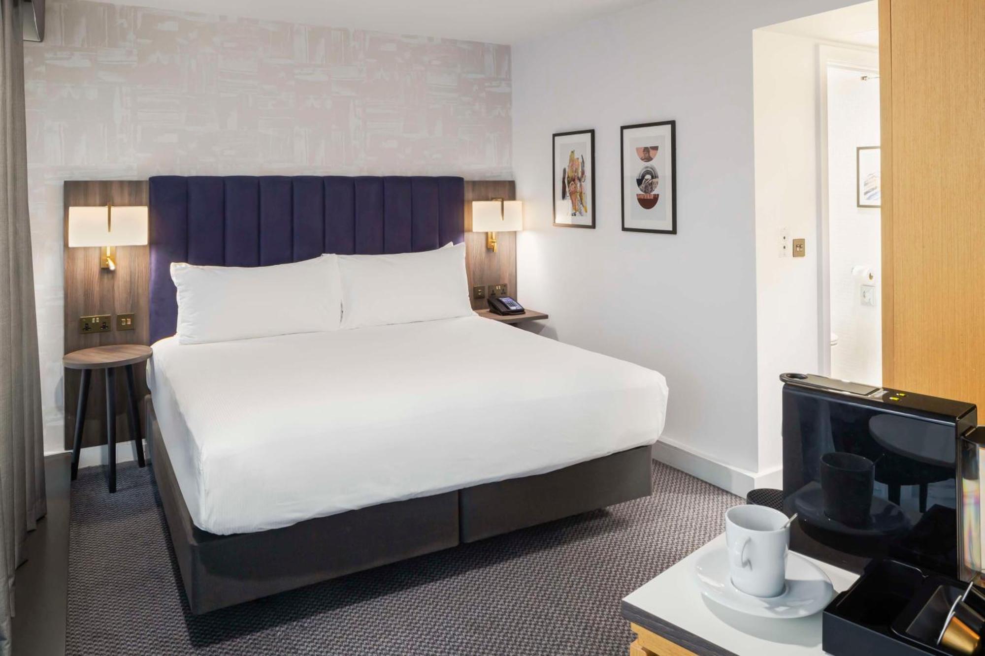 Doubletree By Hilton Manchester Piccadilly Exteriör bild
