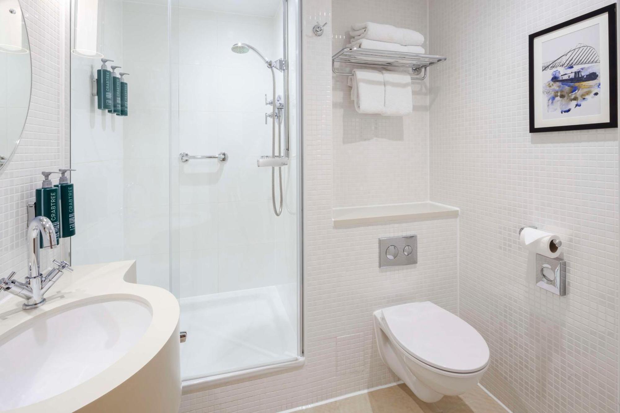 Doubletree By Hilton Manchester Piccadilly Exteriör bild