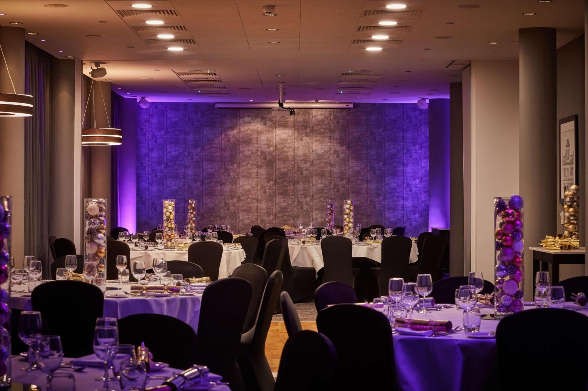 Doubletree By Hilton Manchester Piccadilly Exteriör bild